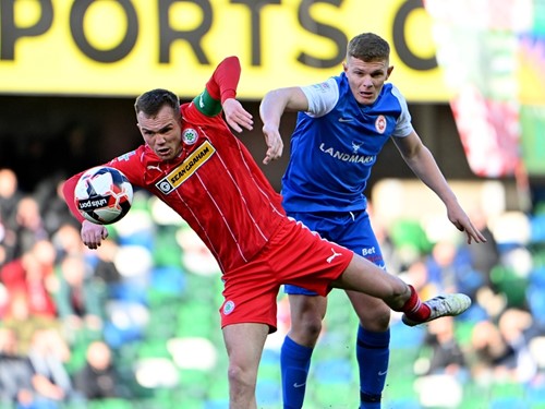 IC Reds Larne 9.jpg