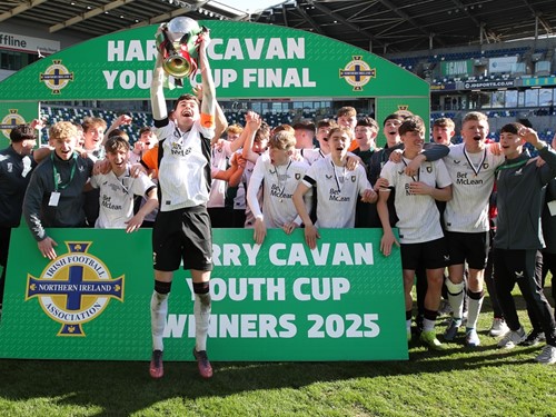 Glentoran Colts v Linfield Rangers7.JPG