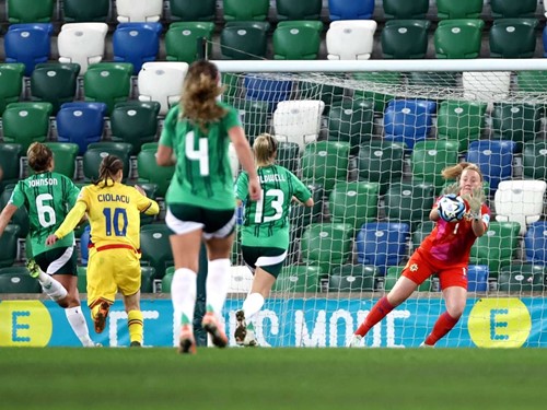 NIR W v ROU W 11.jpg