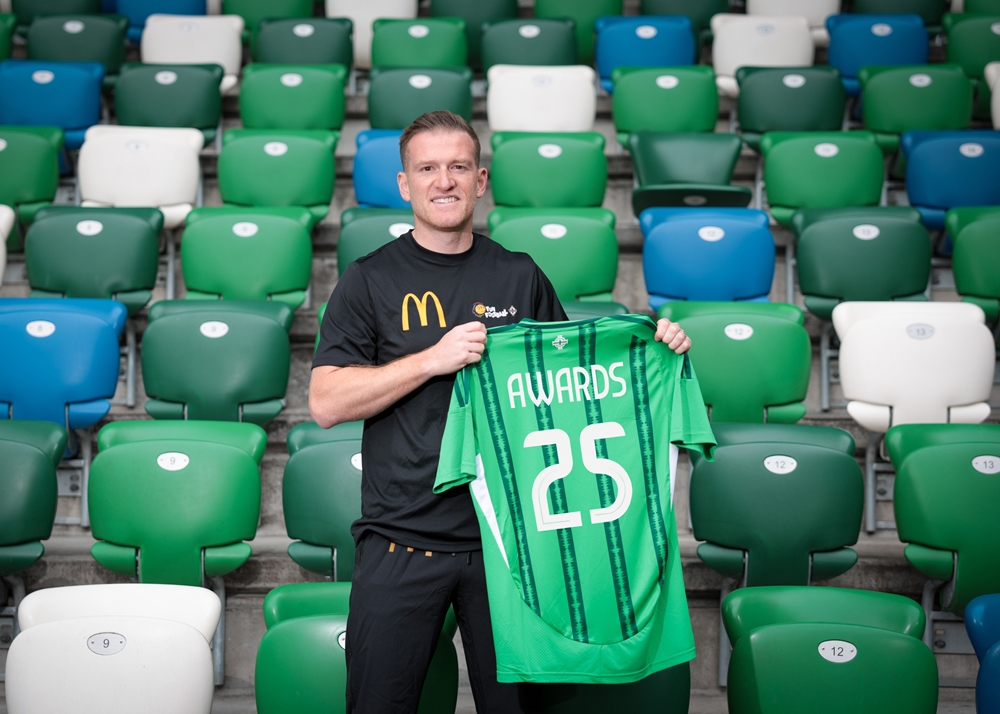 Steven Davis Awards Launch.jpg 