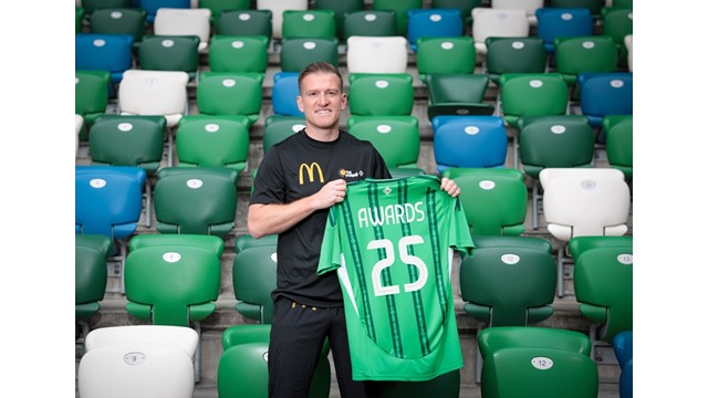 Steven Davis Awards Launch.jpg 
