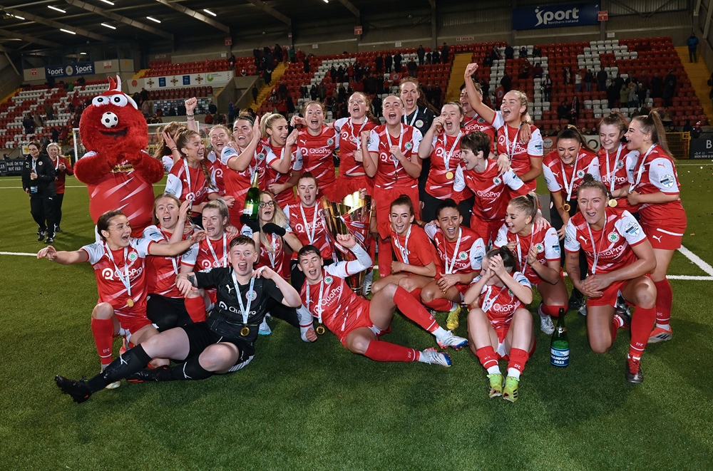 Cliftonville Ladies Champions 2024.jpg 