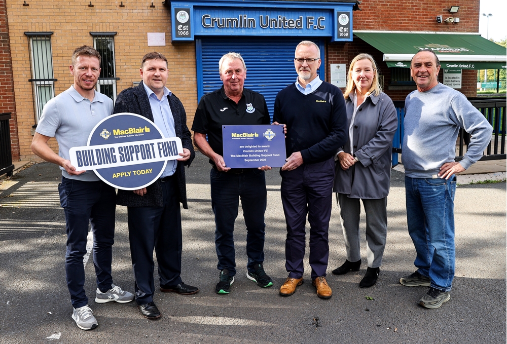 MacBlair Support Crumlin United.JPG 