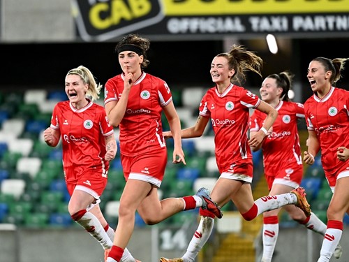 Linfield v Clitonville _0039 (1).JPG