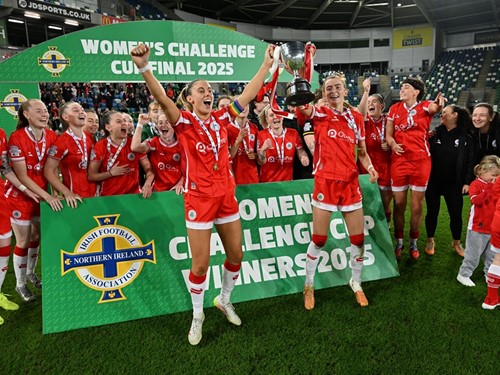 Linfield v Clitonville _0065.JPG