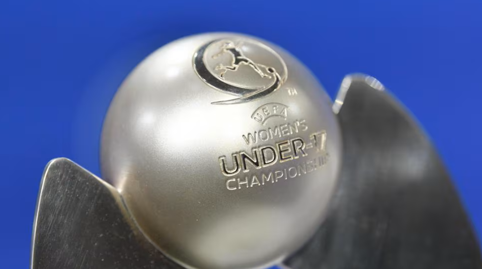 WU17 Trophy.png 