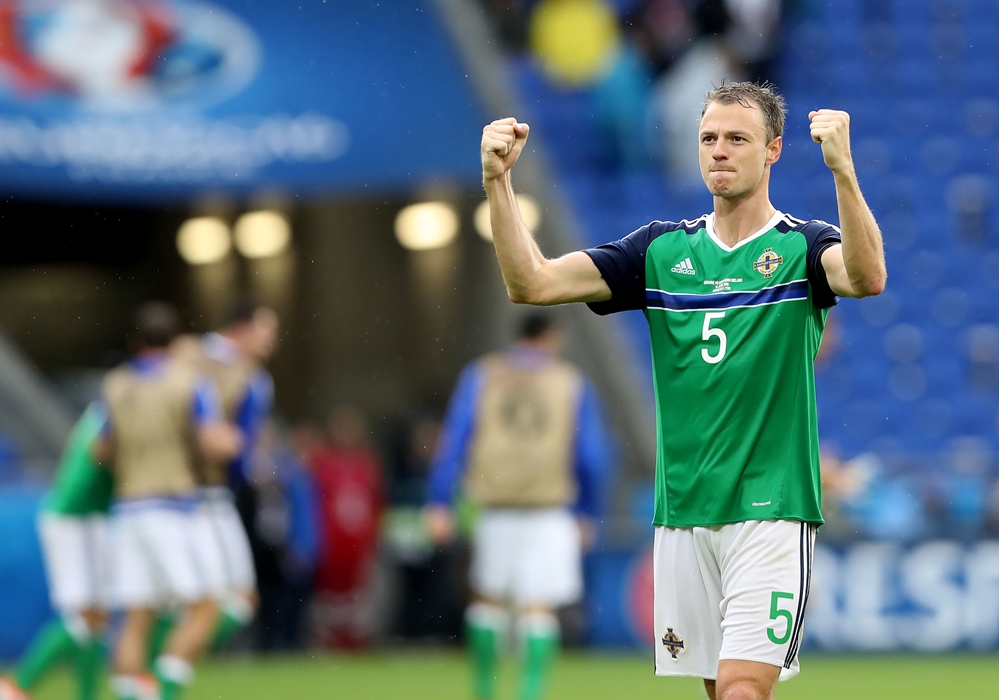 Jonny Evans Euro 2016.jpg 