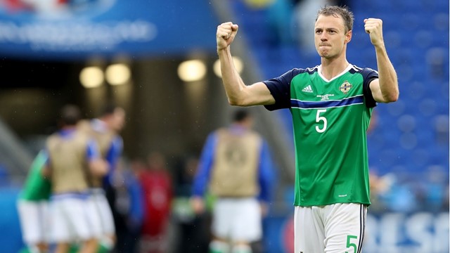 Jonny Evans Euro 2016.jpg 