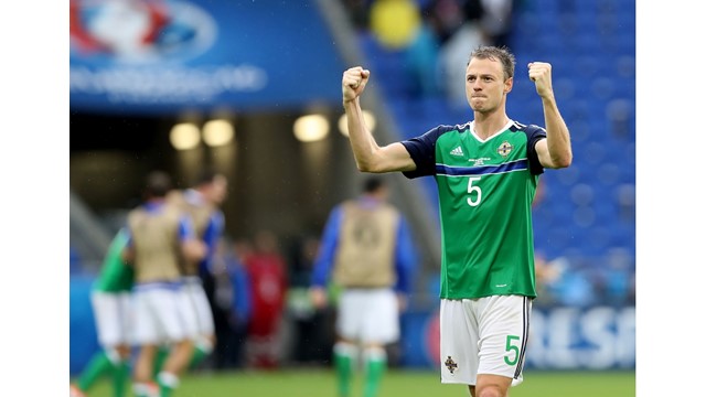 Jonny Evans Euro 2016.jpg 