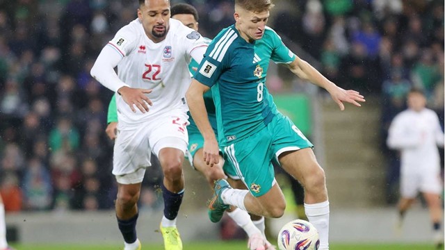 Callum Marshall v LUX.jpg 