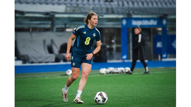 Caragh Hamilton Training.jpg 