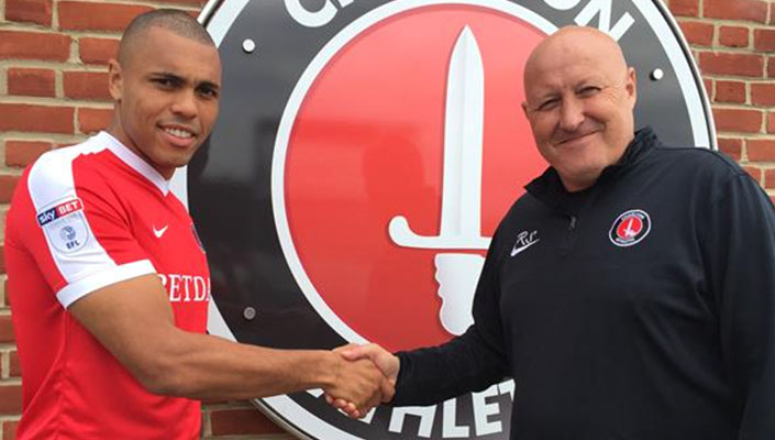 Josh-Magennis-Signs-for-Charlton.jpg