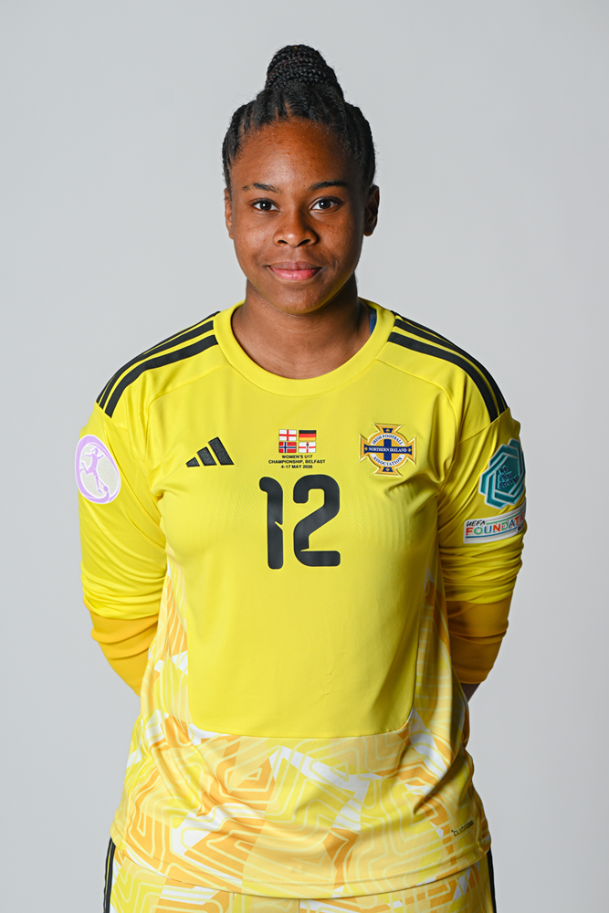 Ifeoma_Agoha_ Headshots Arms Down_ 250217306.png 