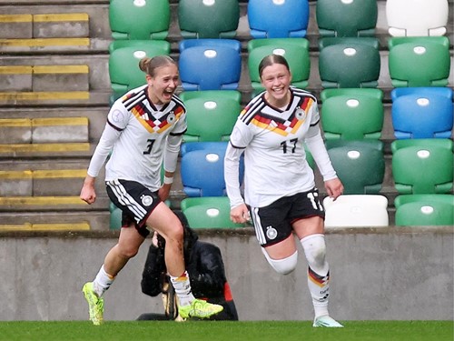 WU17 Euro GER v FRA 5.jpg