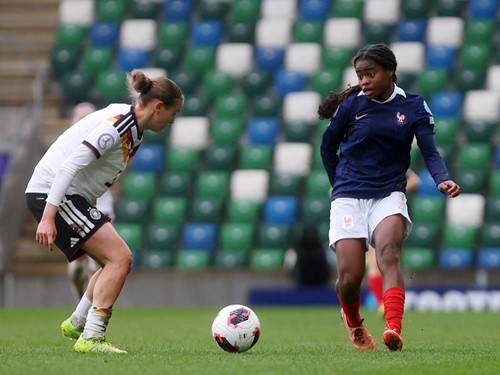 WU17 Euro GER v FRA 3.jpg