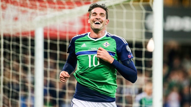 Kyle Lafferty Celebration.jpg 