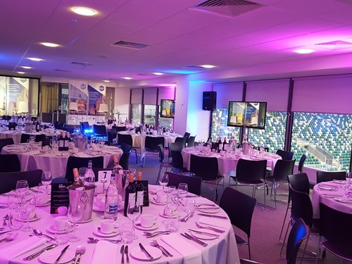 Dinnr setting, pink and blue uplighters 1.jpg