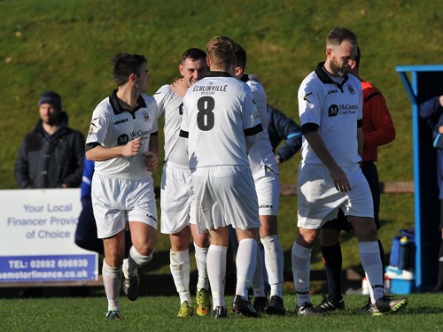 Lisburn Ranger v Distillery0008.JPG