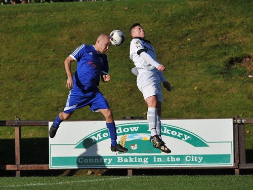 Lisburn Ranger v Distillery0001.JPG