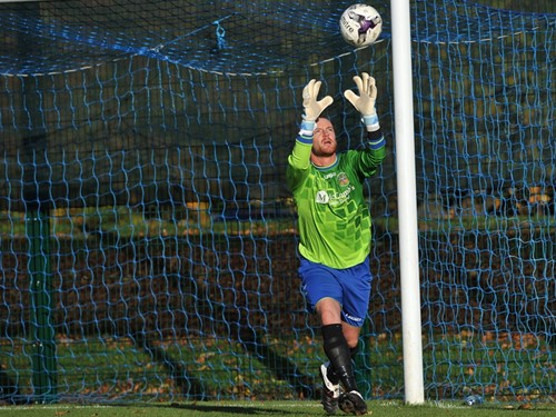 Lisburn Ranger v Distillery0004.JPG