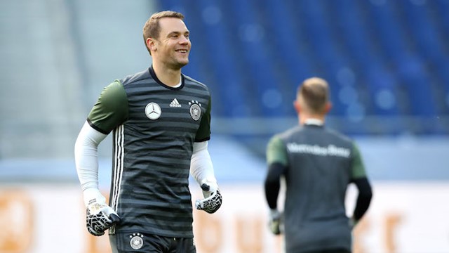 NEUER.jpg 
