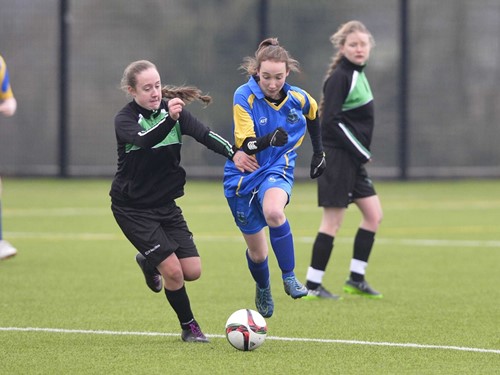 SCHOOL GIRLS MAGHERAFELT LC01.jpg